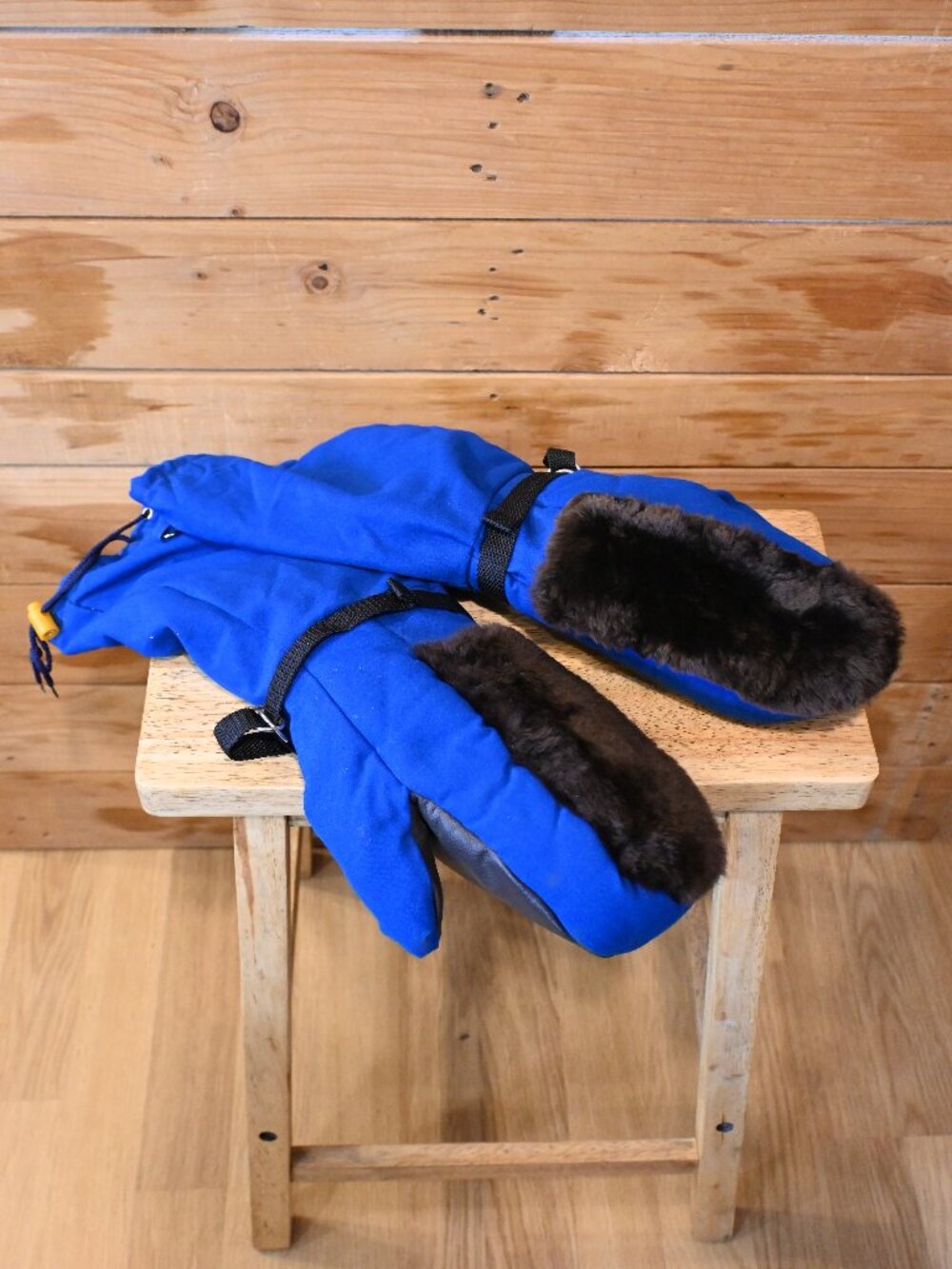 Vintage 80s Eddie Bauer Goose Down Mittens in Blue - Made in USA